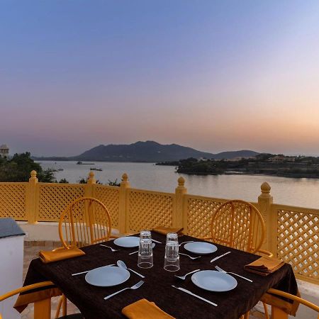 Hotel Haveli Jai Durga At Pichola Lake Udajpur Zewnętrze zdjęcie