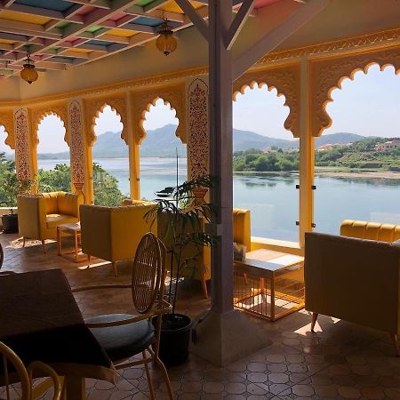 Hotel Haveli Jai Durga At Pichola Lake Udajpur Zewnętrze zdjęcie