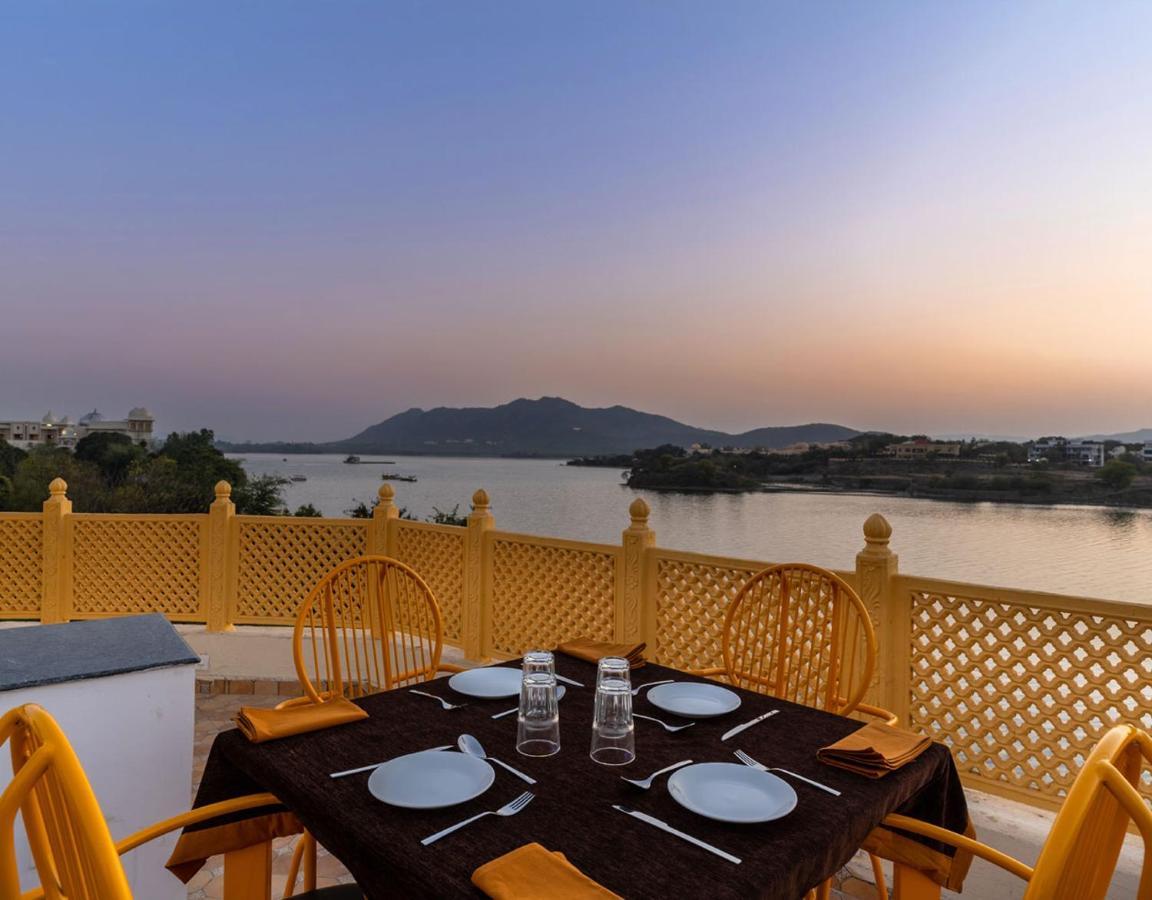 Hotel Haveli Jai Durga At Pichola Lake Udajpur Zewnętrze zdjęcie