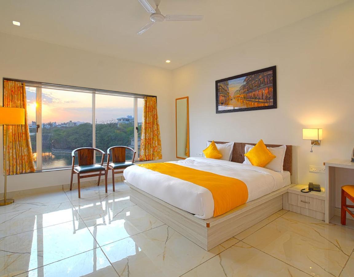 Hotel Haveli Jai Durga At Pichola Lake Udajpur Zewnętrze zdjęcie